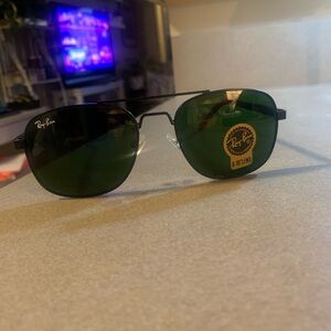 Unisex Ray-Ban Greenish Brown Lens Sunglasses